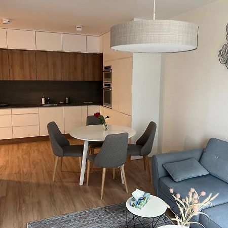 Apartament Mieszczanski Klima-Parkigfree2X-Netflix-Youtube Вроцлав Екстер'єр фото